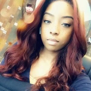 Meet your Posher, Paige